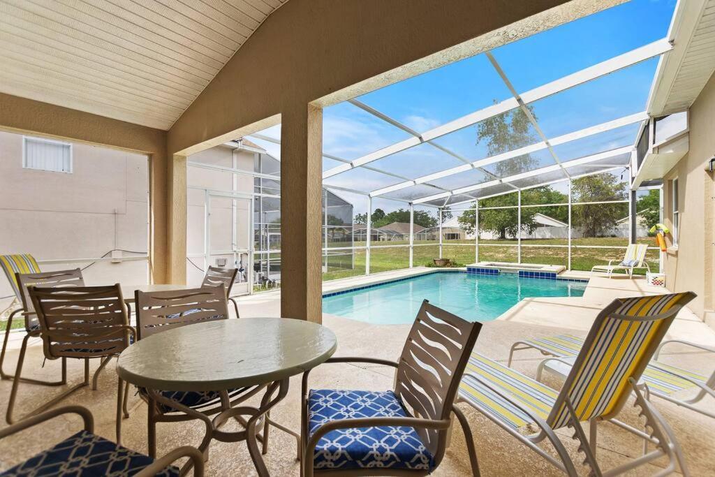 Spacious Disney Themed 5Bed Villa! Private Heated Enclosed Pool/Spa/Bbq! Davenport Bagian luar foto